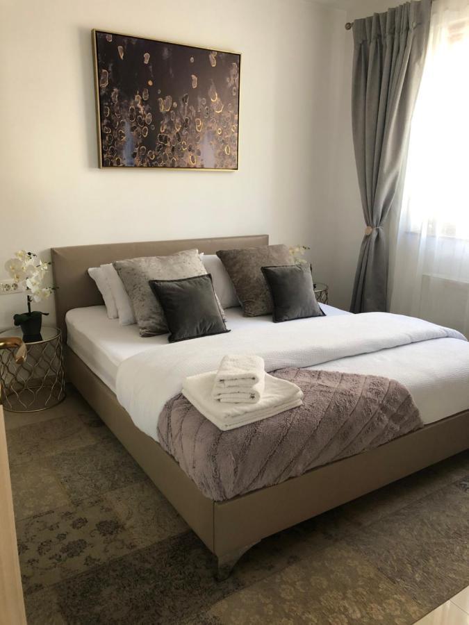By The Sea Apartment Năvodari Екстериор снимка